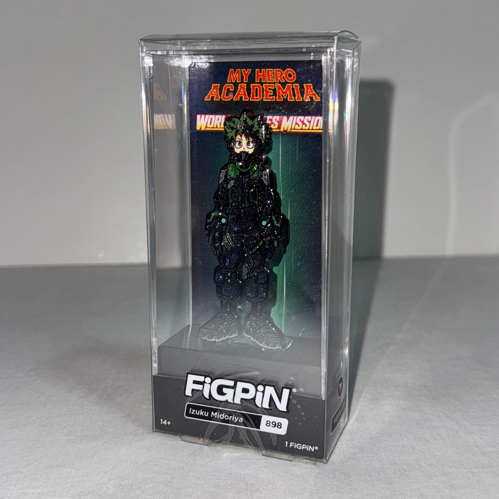 FiGPiN My Hero Academia Izuku Midoriya 898 World Heroes Mission Stealth Suit Pin